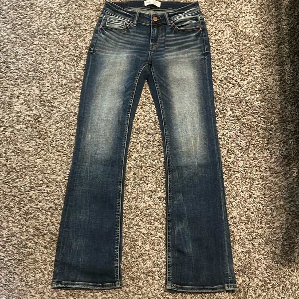 Buckle jeans